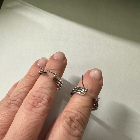 Vintage Interlaced 925 sterling silver hoop earrings - Picture 3 of 5